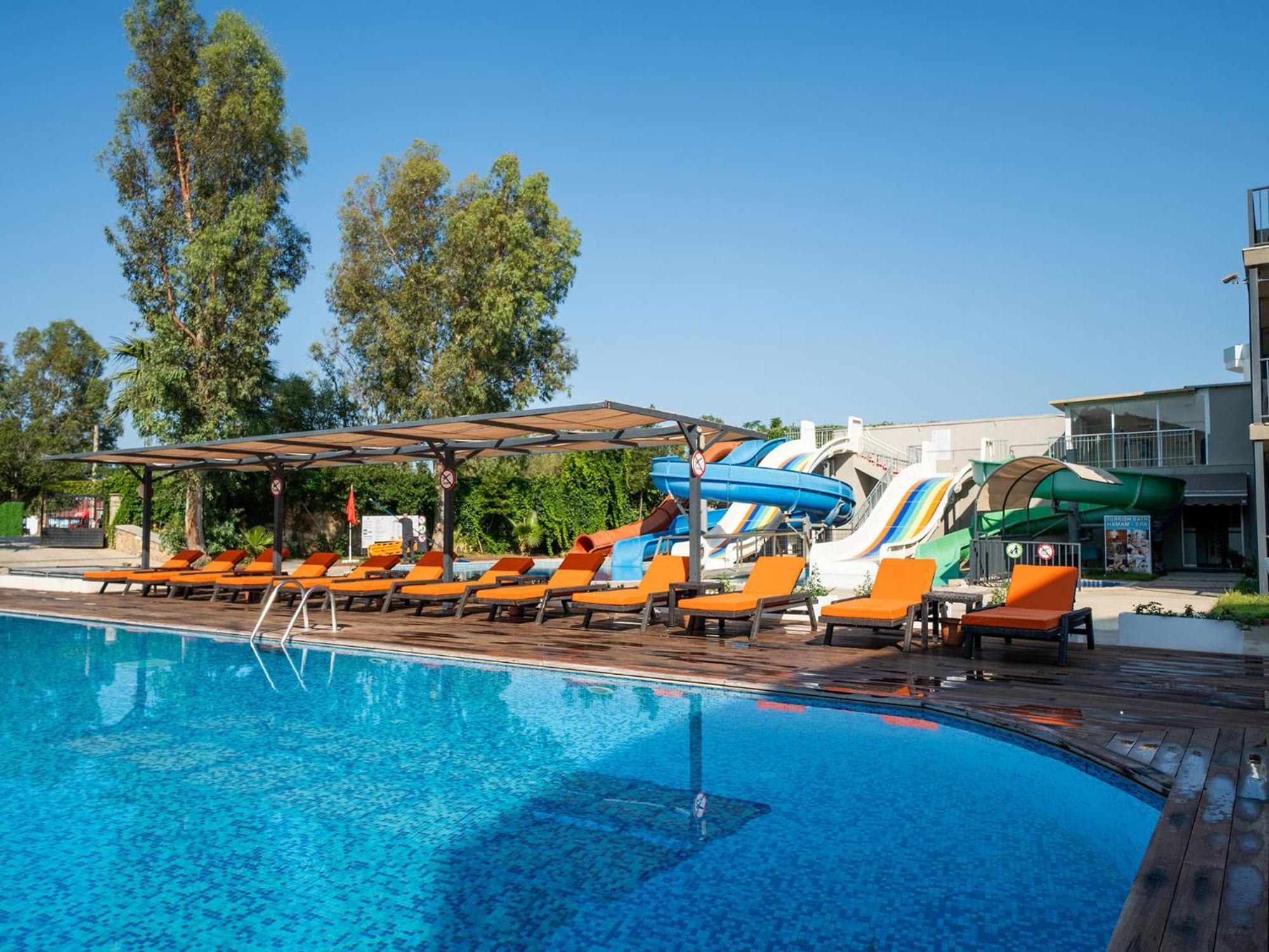 Bodrum Beach Resort Gumbet Bagian luar foto