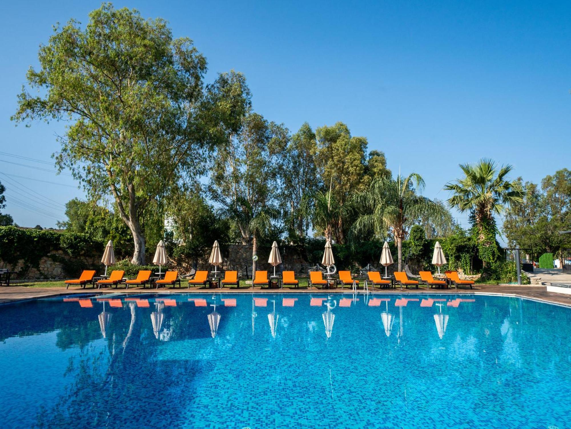 Bodrum Beach Resort Gumbet Bagian luar foto